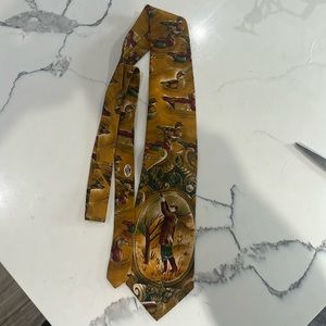 Vintage AKM tie